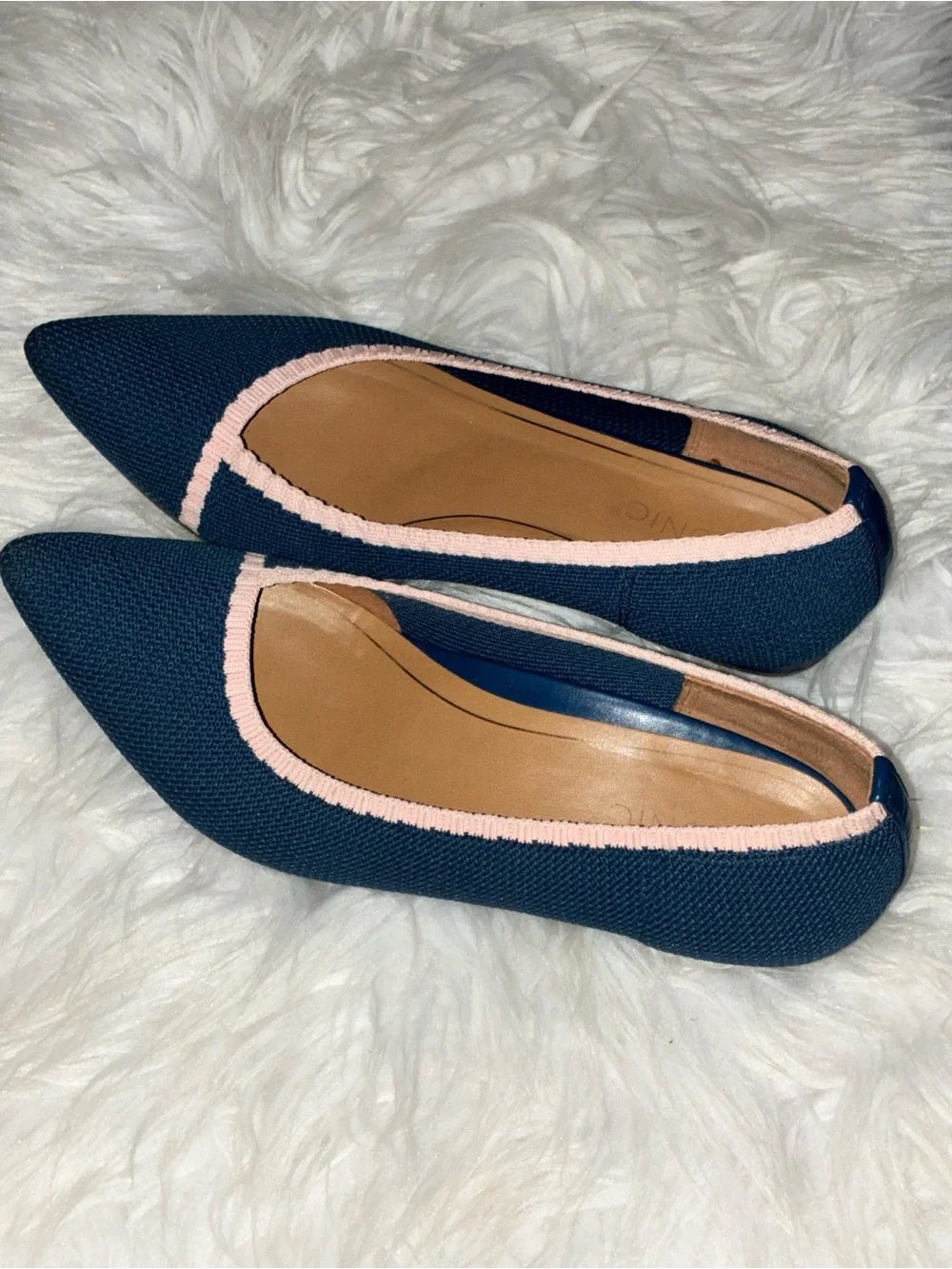 Vionic classic pointed